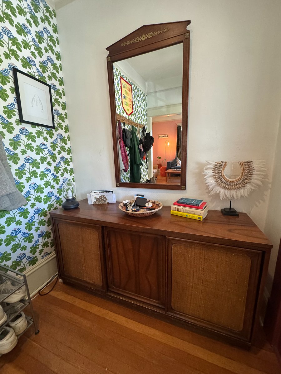 Entry sideboard with basket for your keys. 