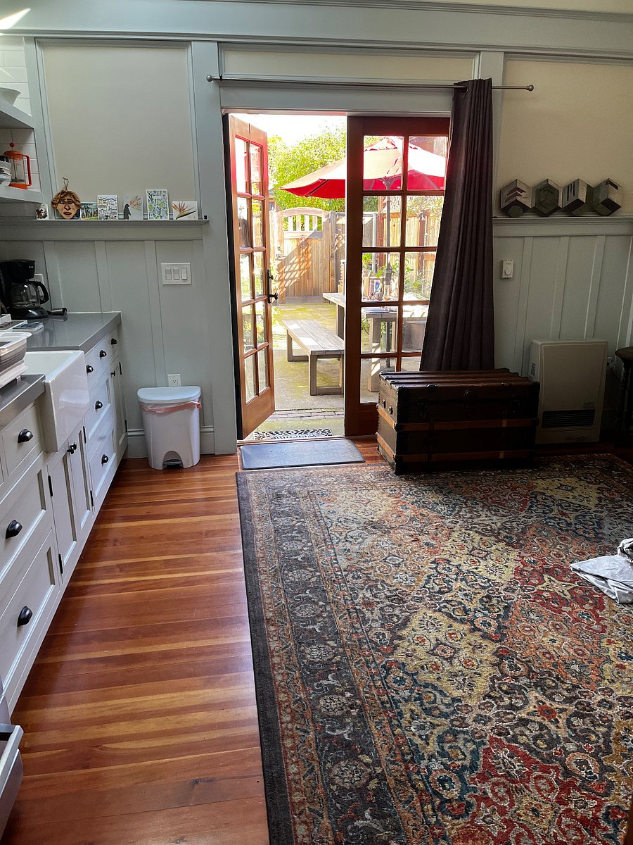 Furnished Finder property 1043097_1 photo 8