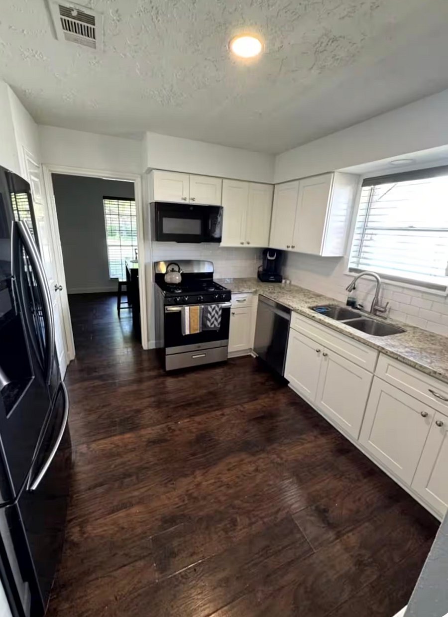Furnished Finder property 1043098_1 photo 5