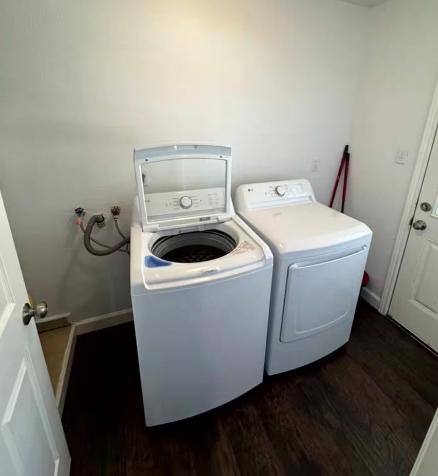 Furnished Finder property 1043098_1 photo 13