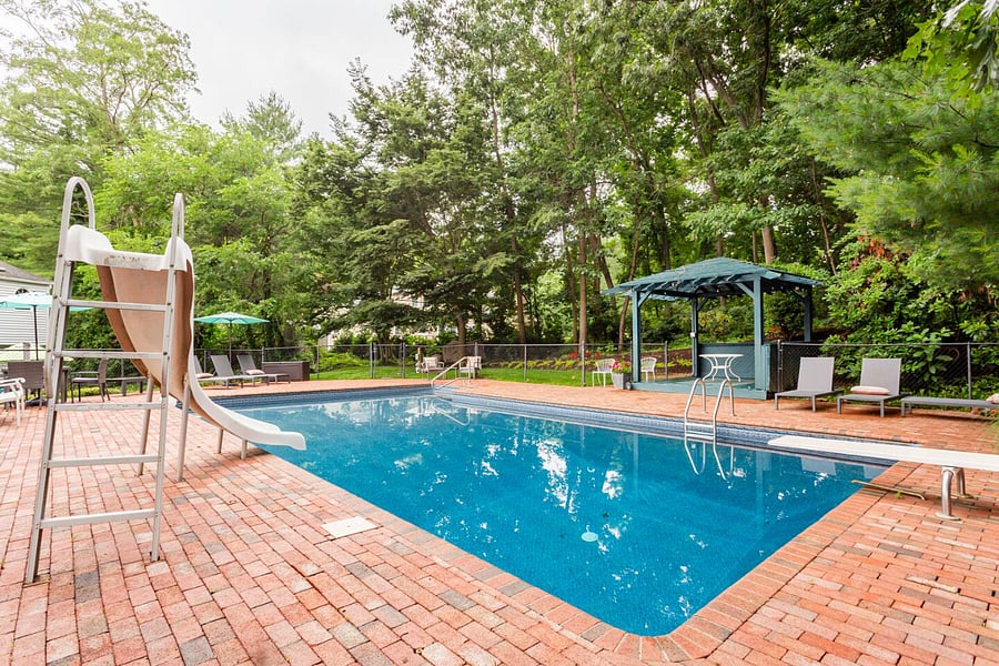 Furnished Finder property 1043100_1 photo 21
