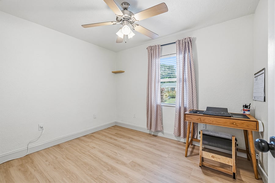 Furnished Finder property 1043102_1 photo 12
