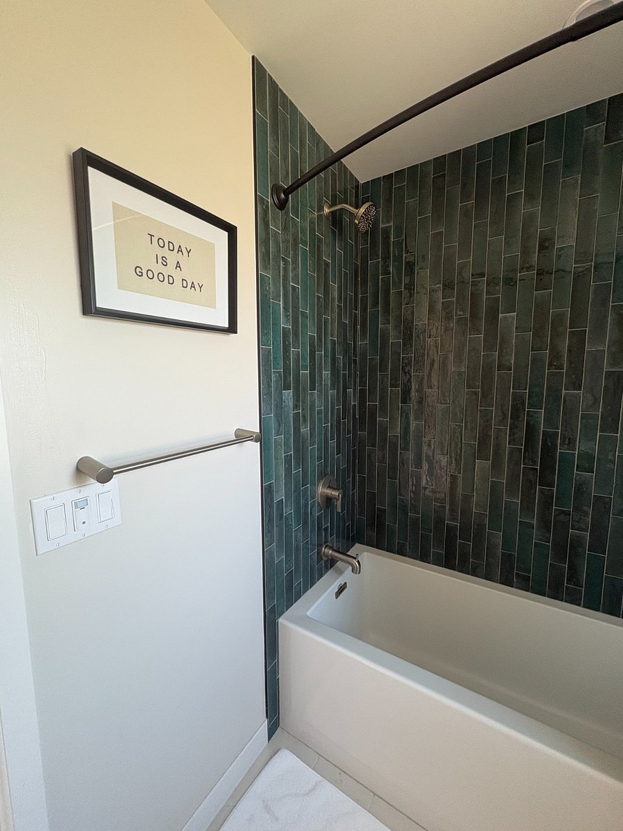 Furnished Finder property 1043108_1 photo 8