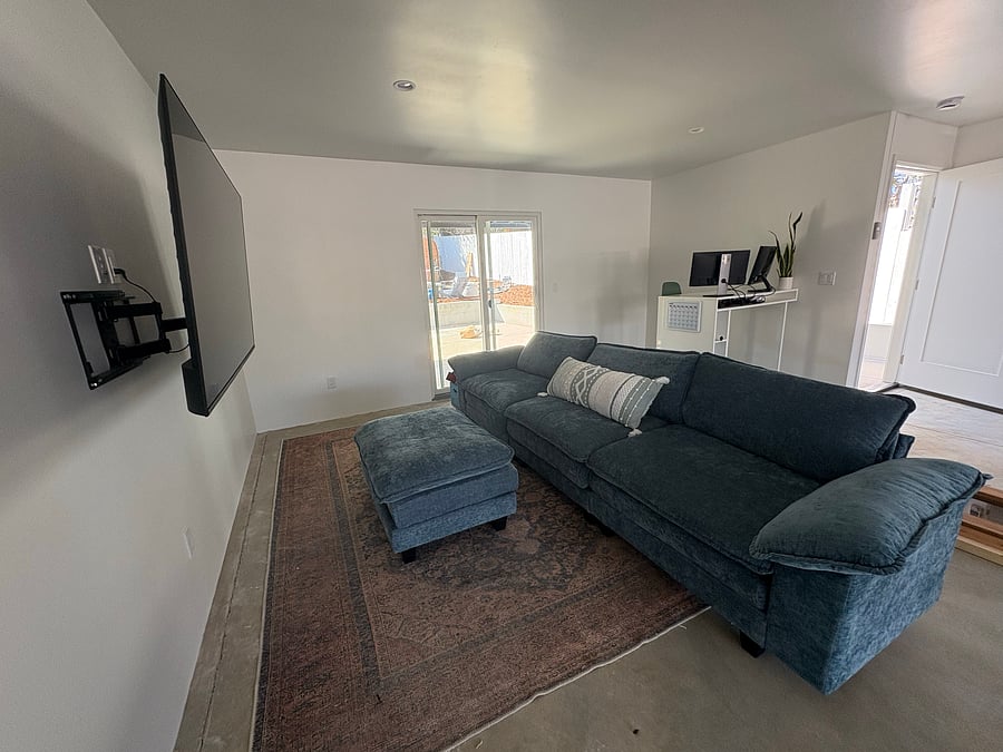 Furnished Finder property 1043108_1 photo 23