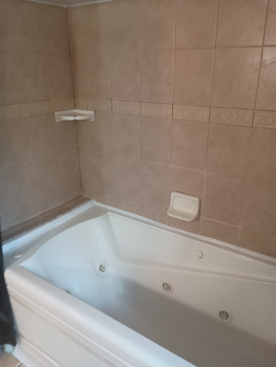 Furnished Finder property 1043120_1 photo 7