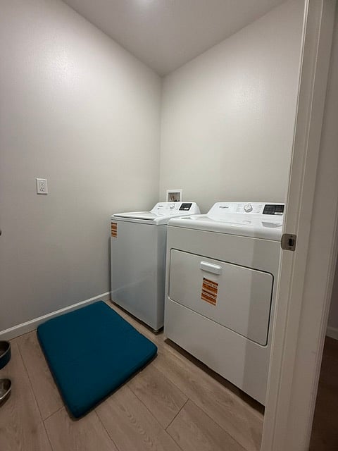 Furnished Finder property 1043122_1 photo 28