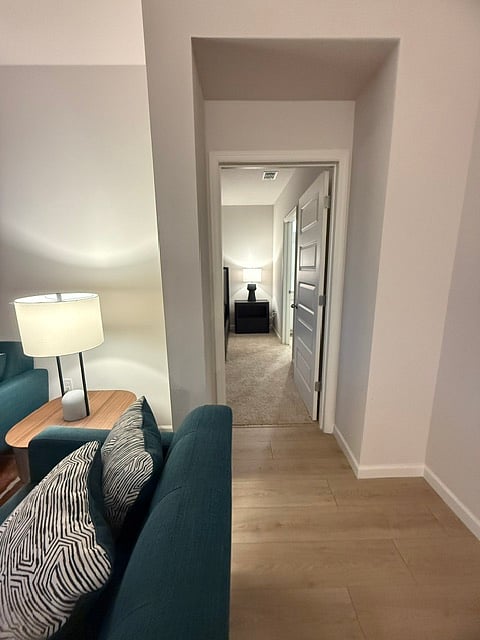 Furnished Finder property 1043122_1 photo 13