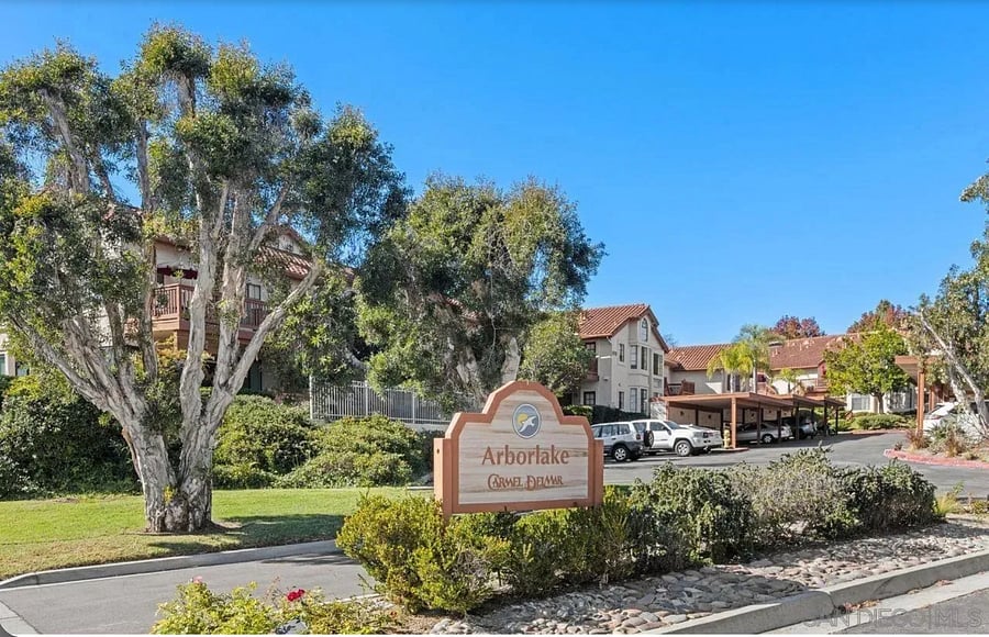 Aborlake Carmel Del Mar is a San Diego oasis.