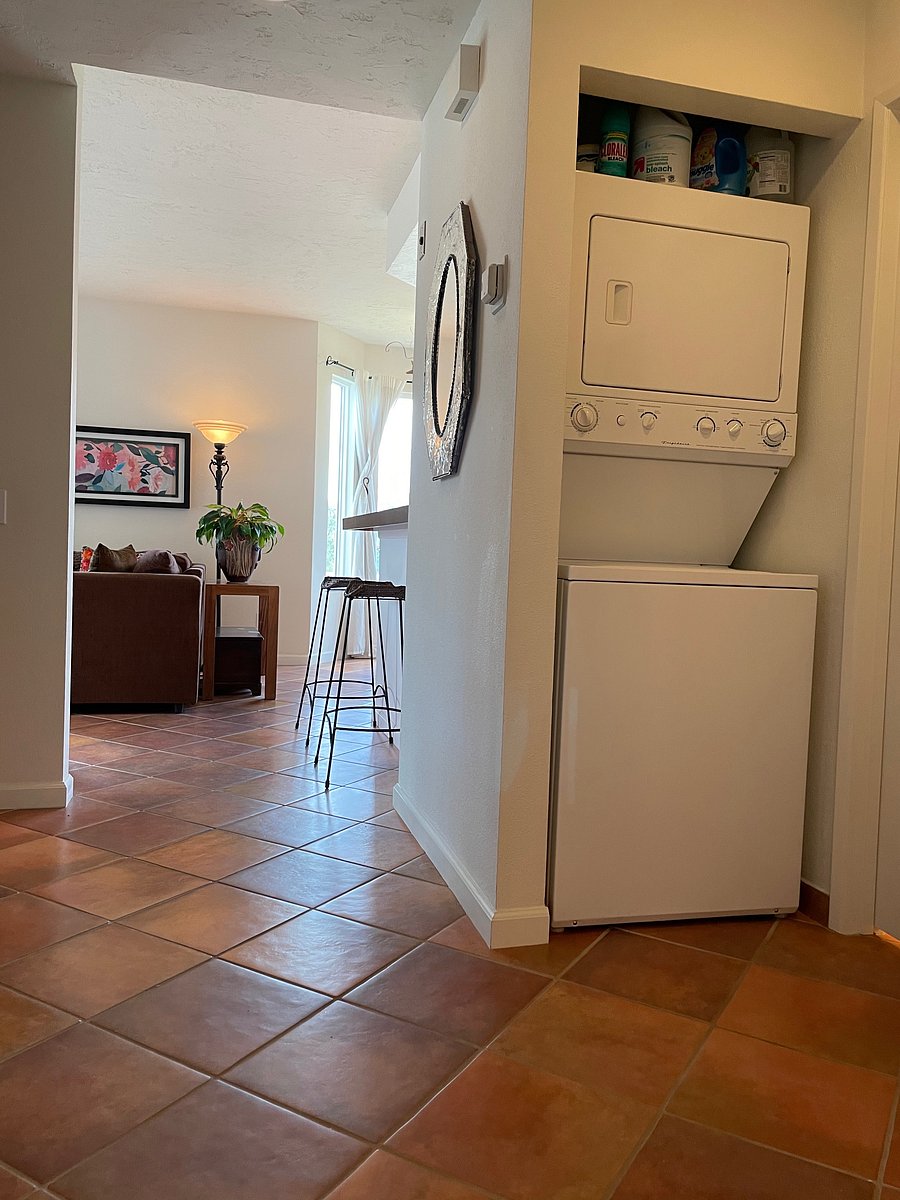 Furnished Finder property 1043159_1 photo 12