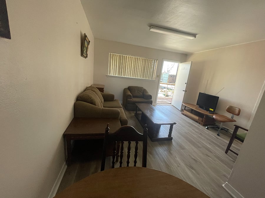 Furnished Finder property 1043170_1 photo 2