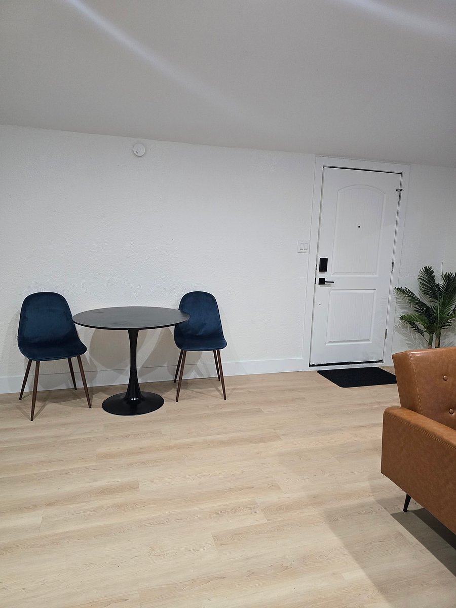 Furnished Finder property 1043194_1 photo 3