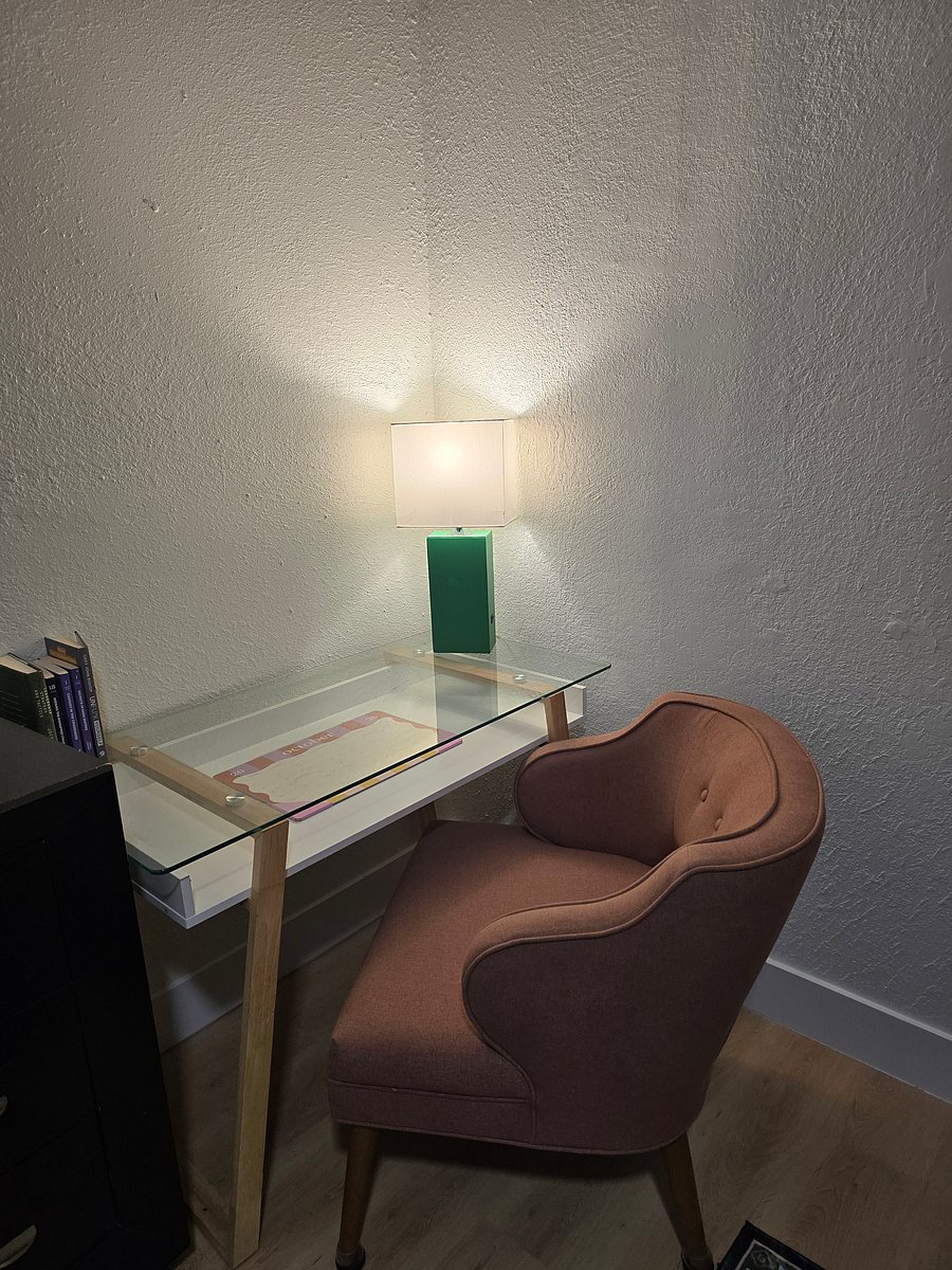 Furnished Finder property 1043194_1 photo 9