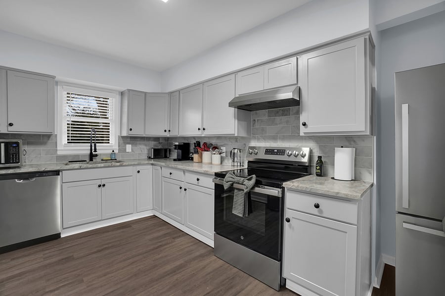 Furnished Finder property 1043217_1 photo 12