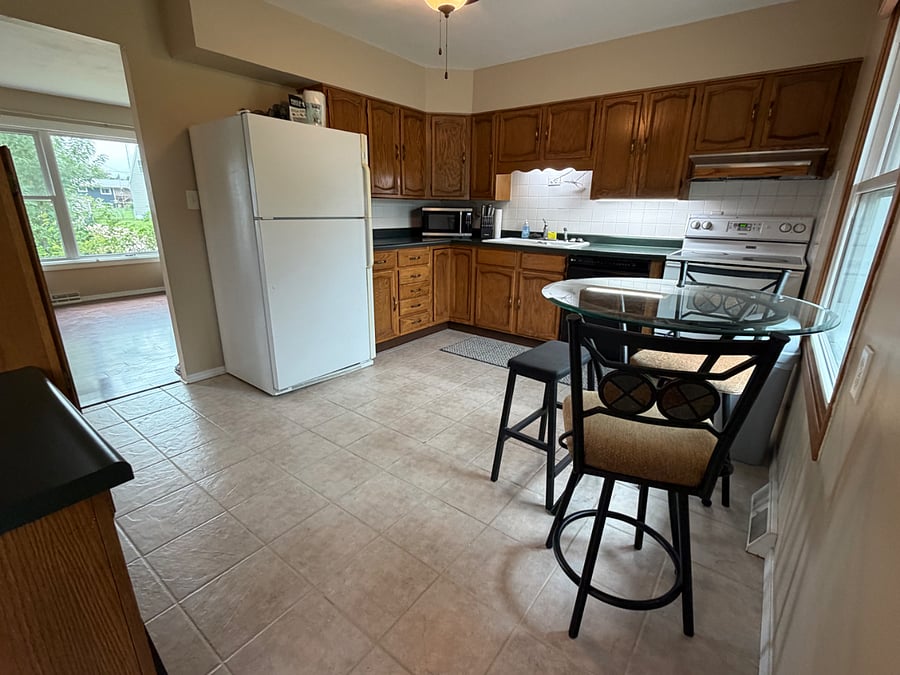 Furnished Finder property 1043228_1 photo 3