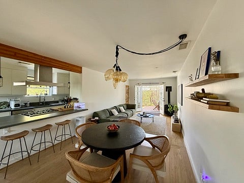 Furnished Finder property 1043236_1 photo 4