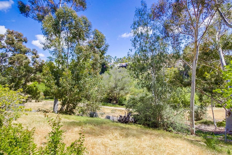 Furnished Finder property 1043255_1 photo 12