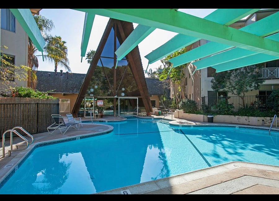 Furnished Finder property 1043281_1 photo 6