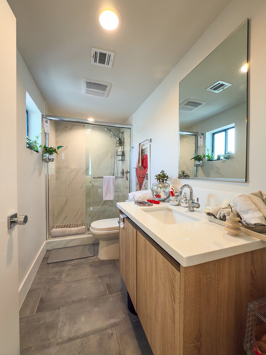 Furnished Finder property 1043284_1 photo 10