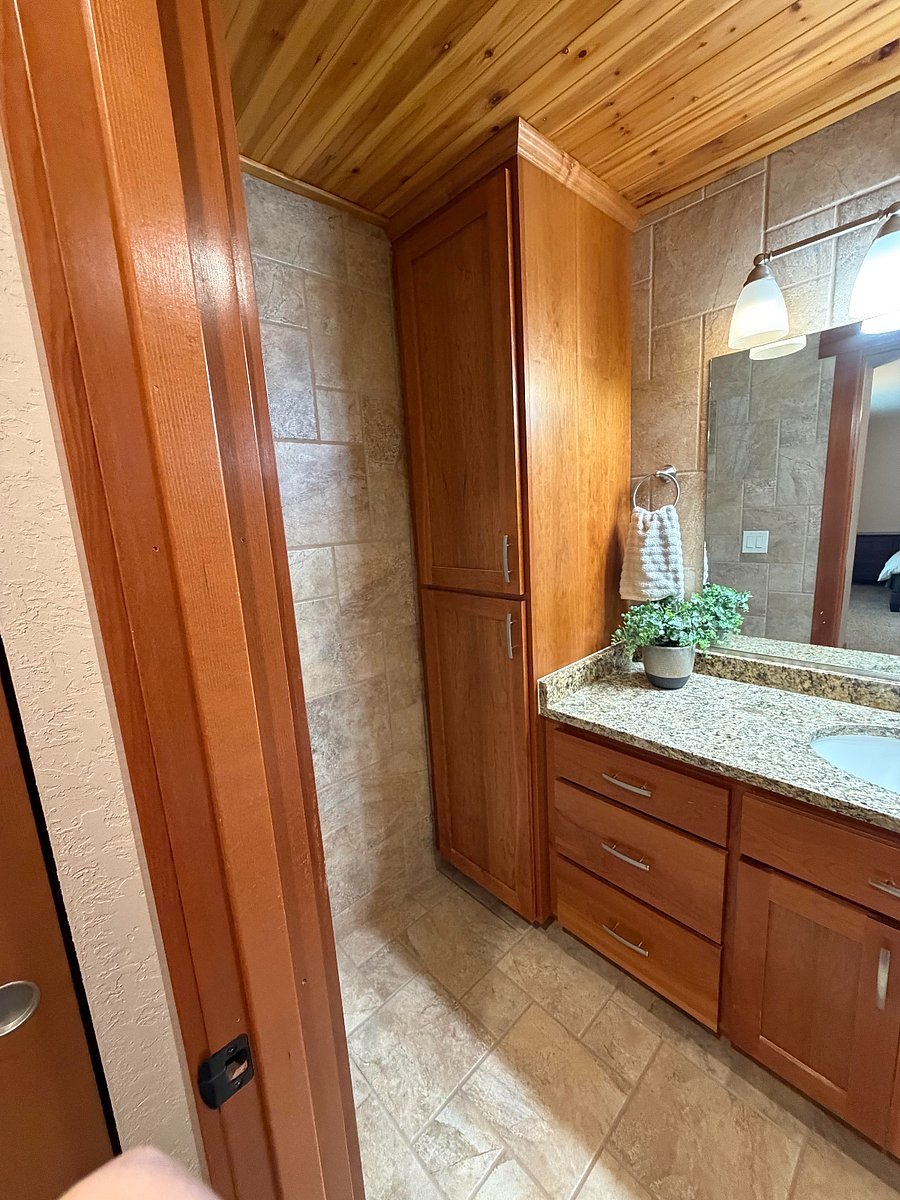 Furnished Finder property 1043304_1 photo 10