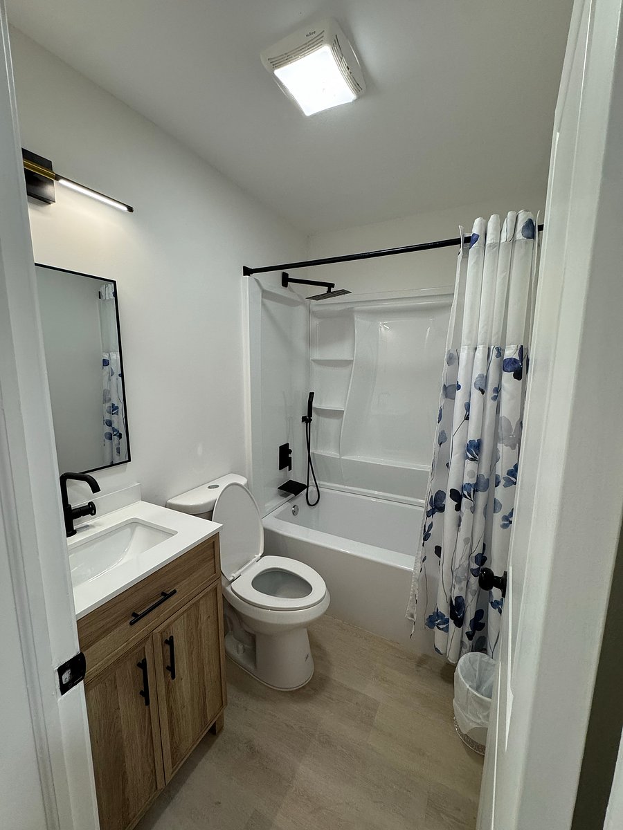 Furnished Finder property 1043331_1 photo 2