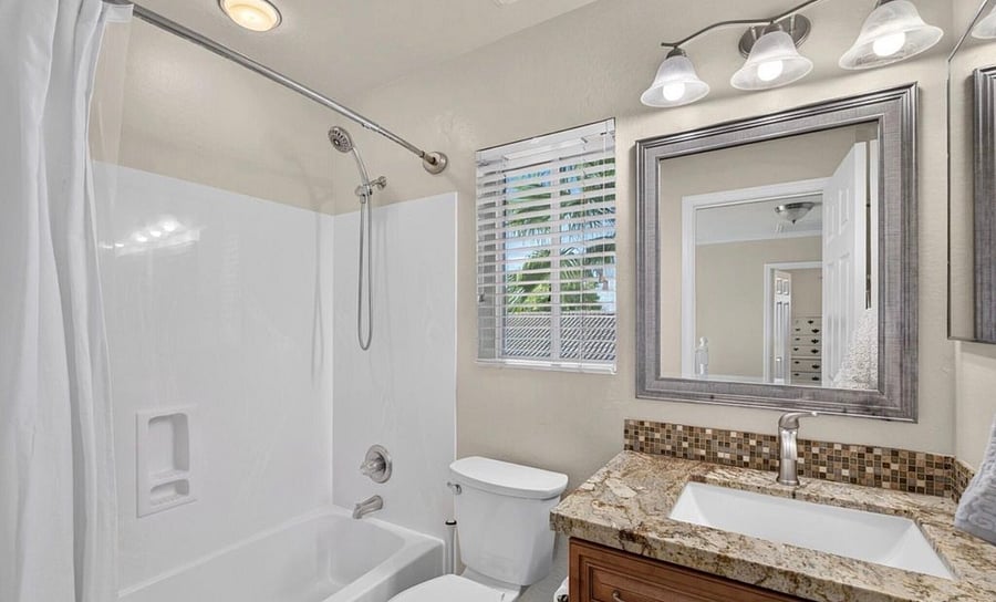 Furnished Finder property 1043333_1 photo 24