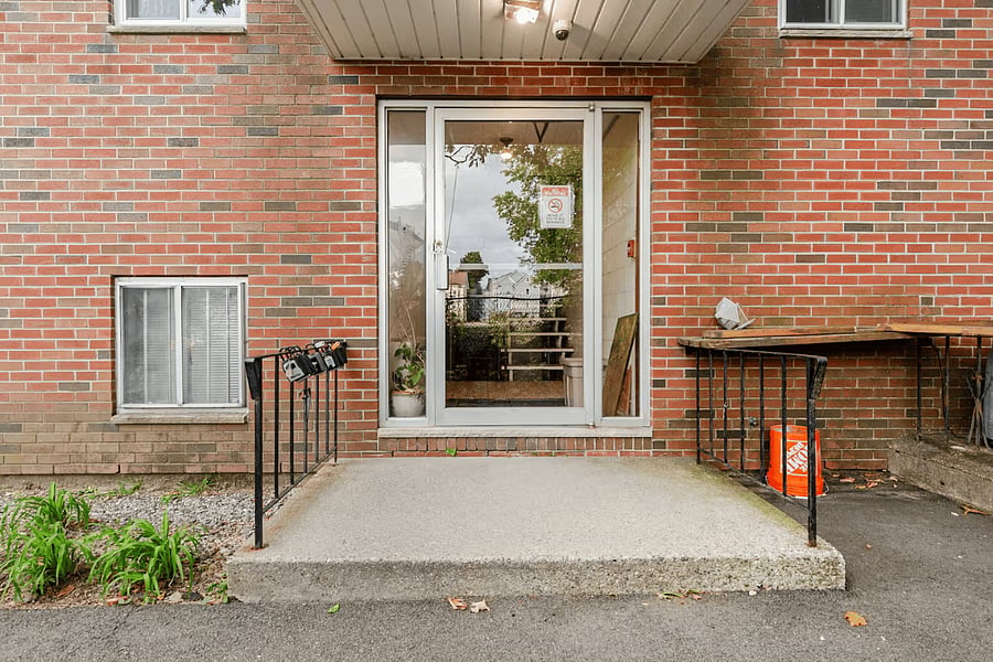 Furnished Finder property 1043337_1 photo 21