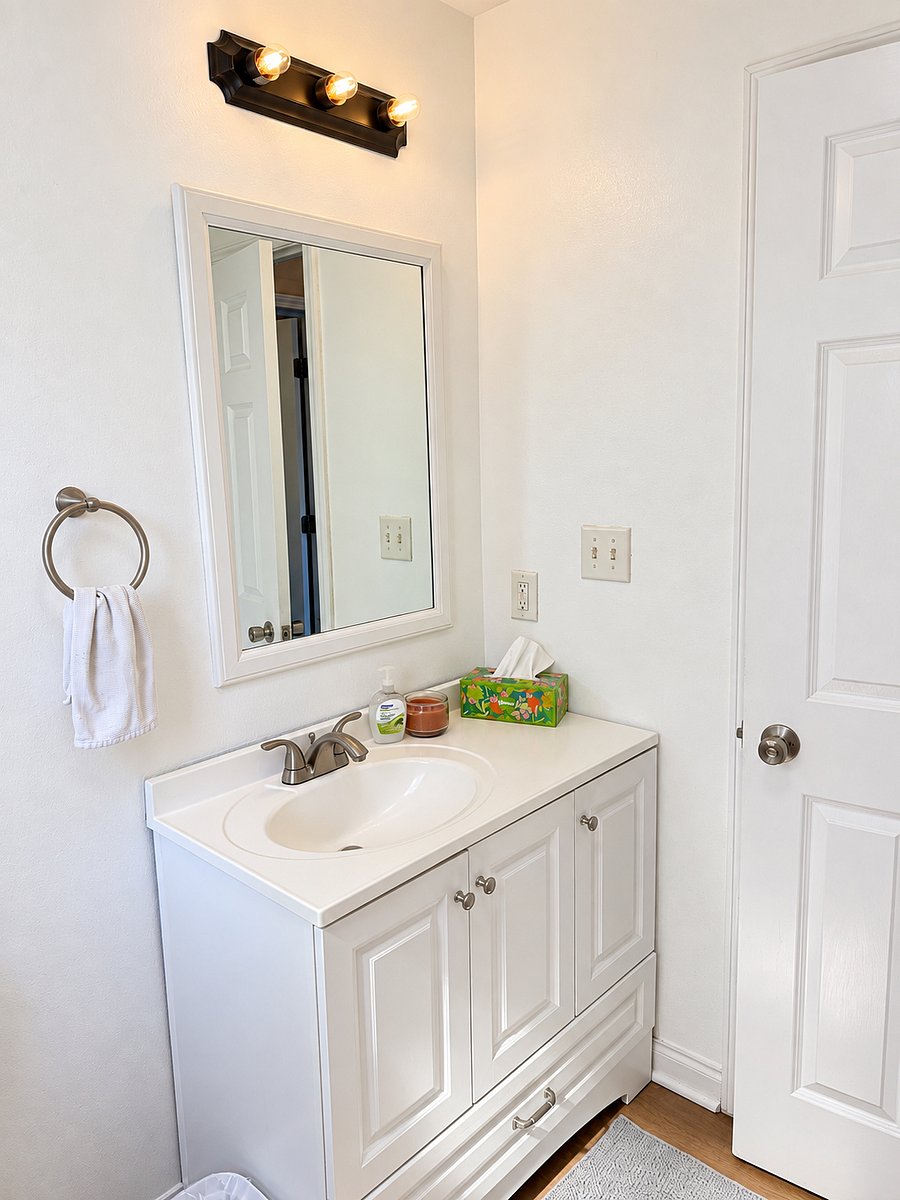 Full Bathroom - Opposite View