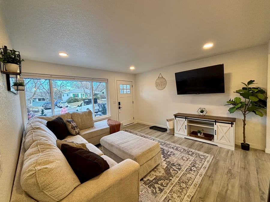 Furnished Finder property 1043373_1 photo 4