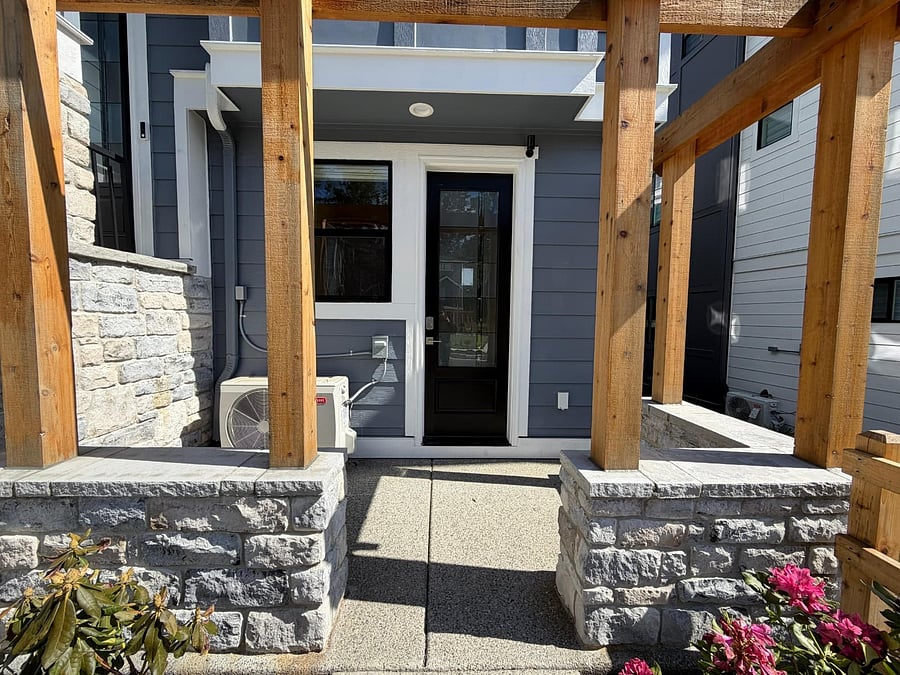 Furnished Finder property 1043397_1 photo 11