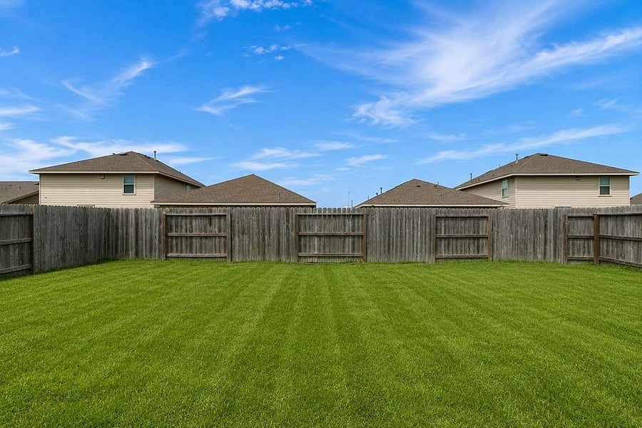 View of backyard area. No trees.