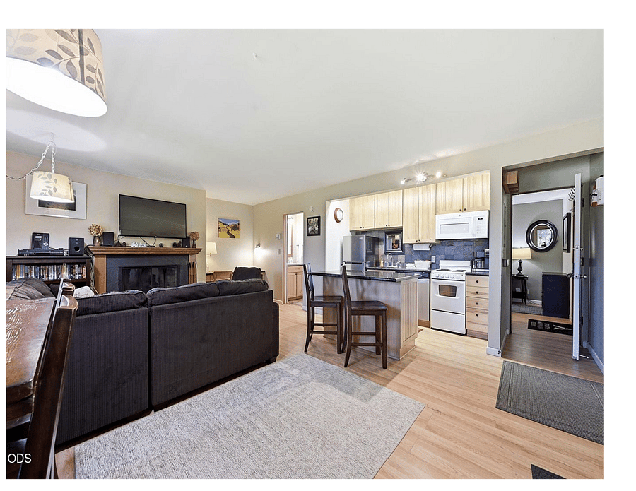 Furnished Finder property 1043460_1 photo 18