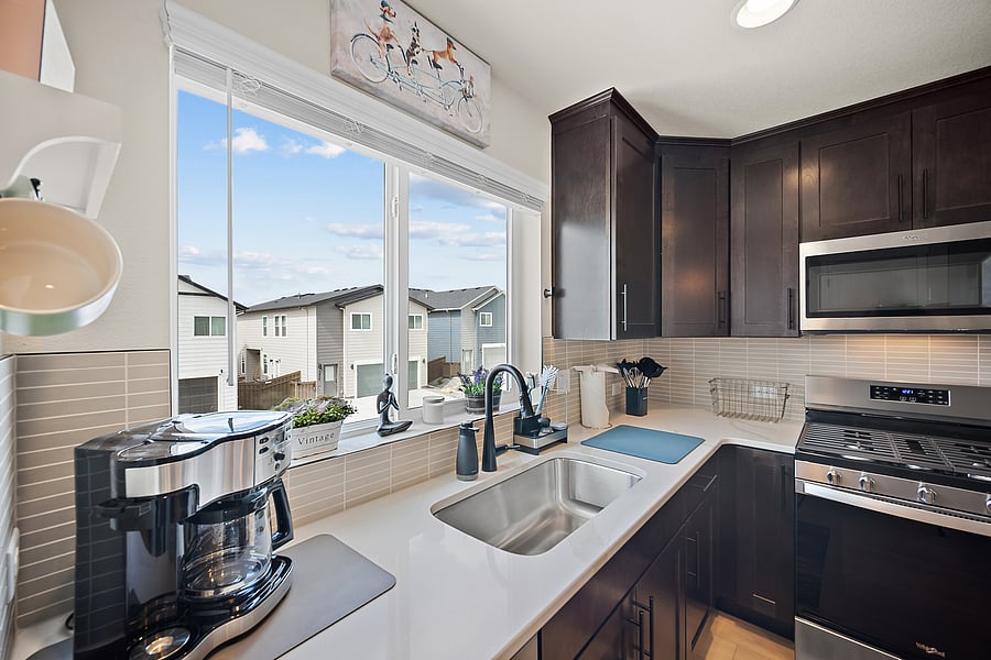 A bright kitchen workspace for your everyday routine.