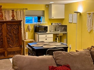 Furnished Finder property 1043467_1 photo 9