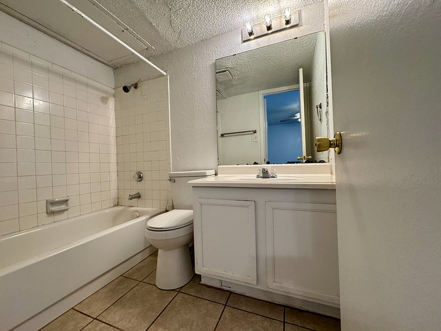 Furnished Finder property 1043475_1 photo 9