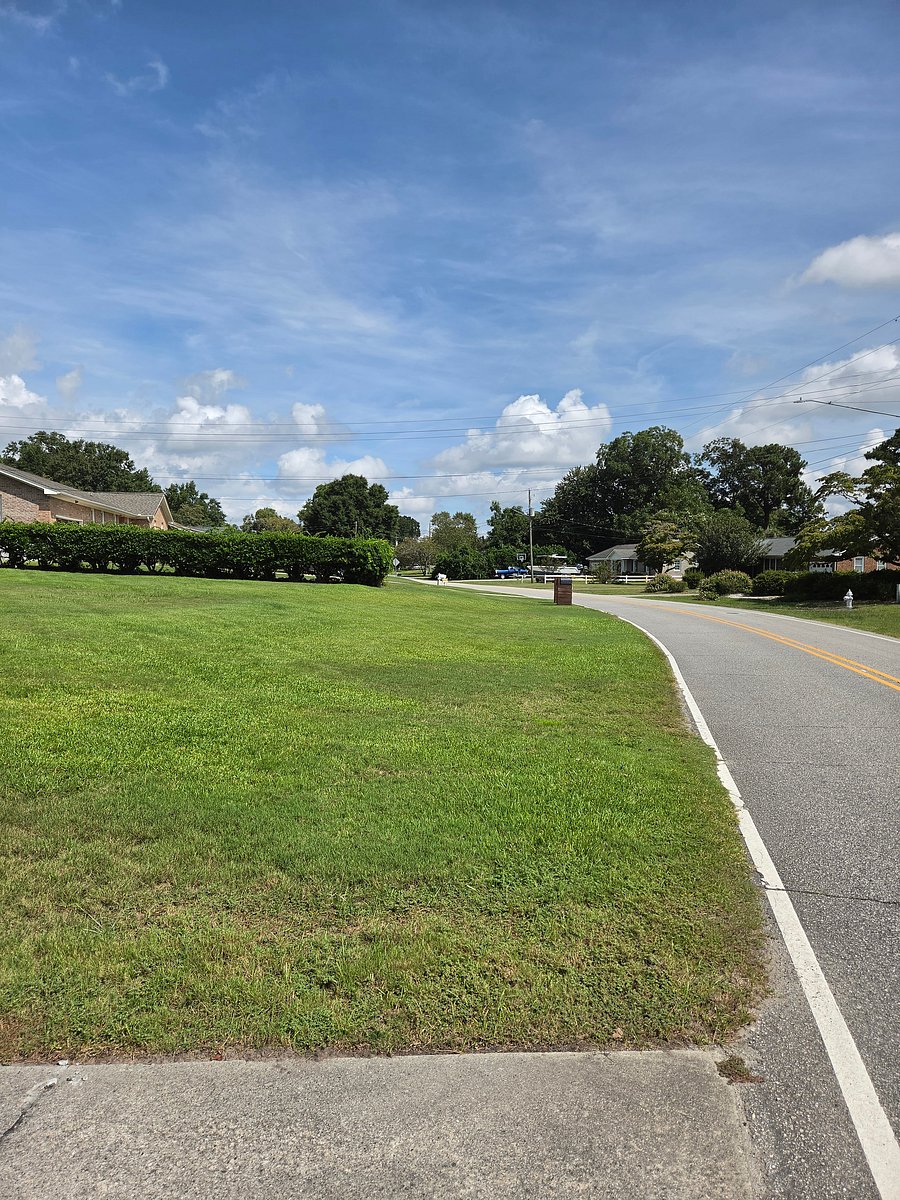 Furnished Finder property 1043478_1 photo 3