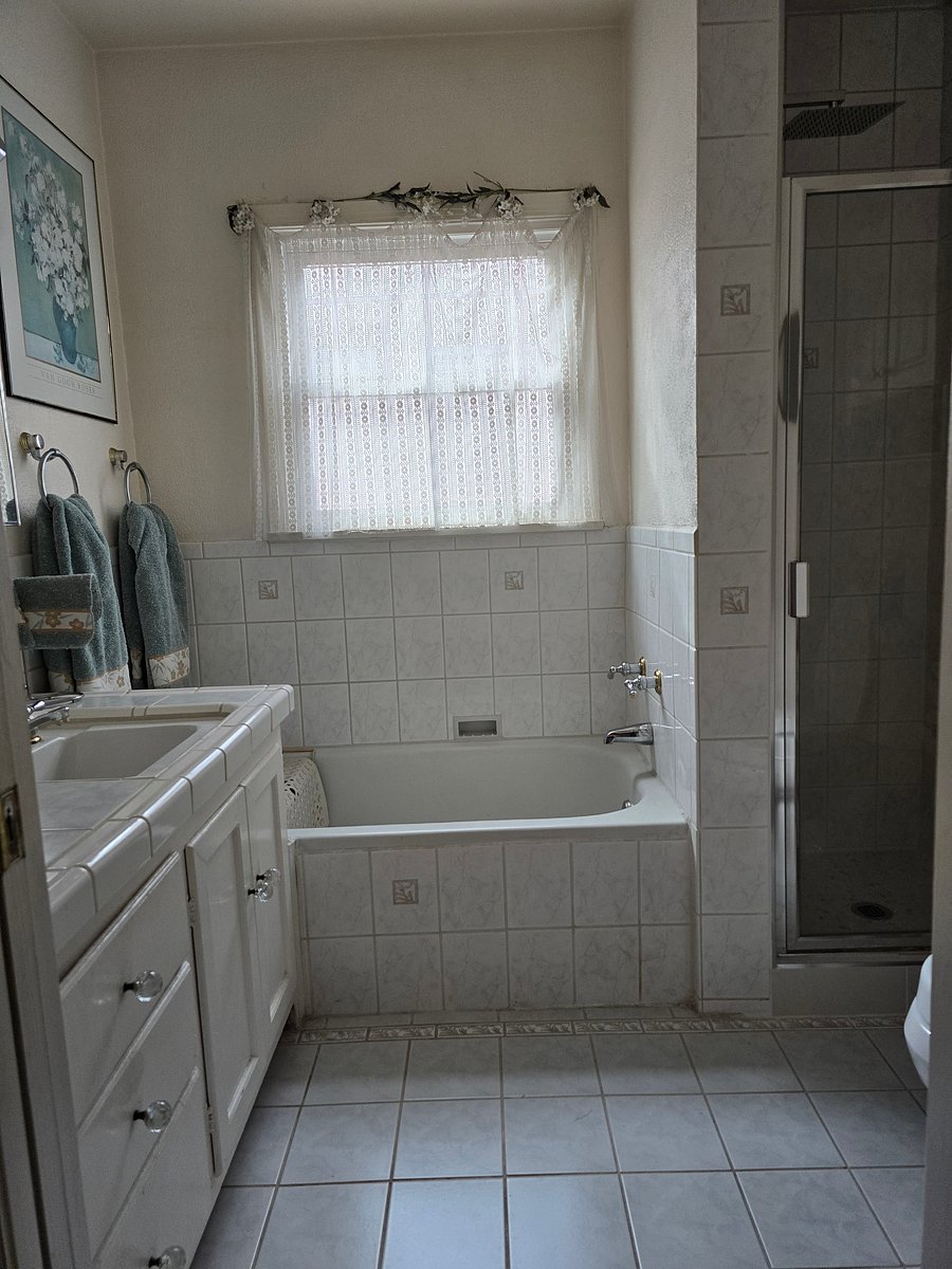 Furnished Finder property 1043487_1 photo 1