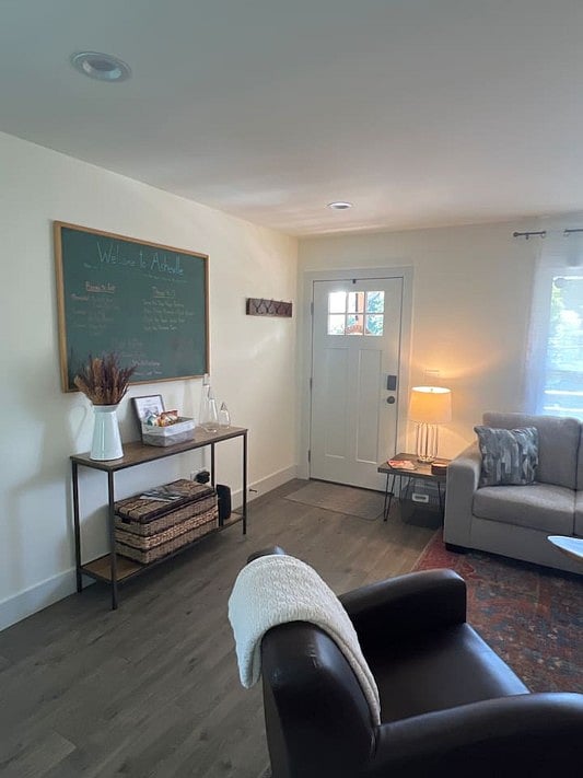 Furnished Finder property 1043488_1 photo 11