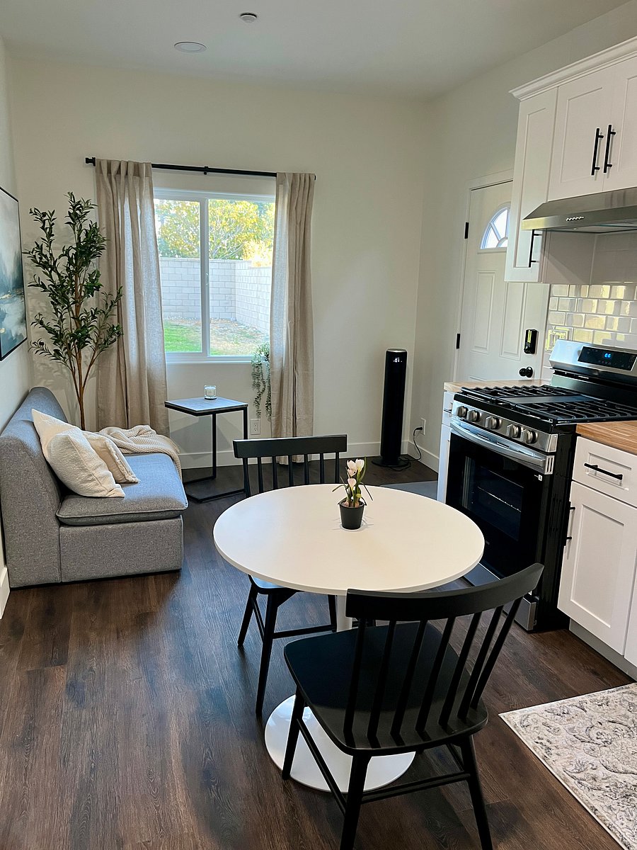 Furnished Finder property 1043494_1 photo 14