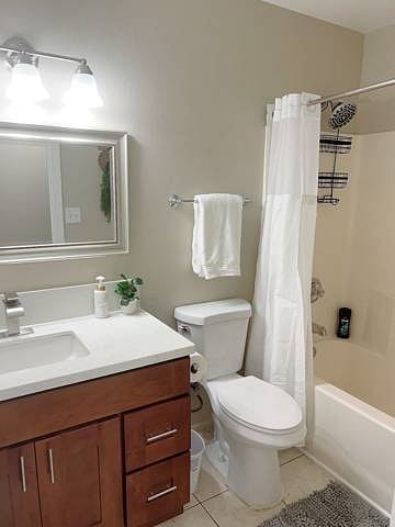 Furnished Finder property 1043526_1 photo 12