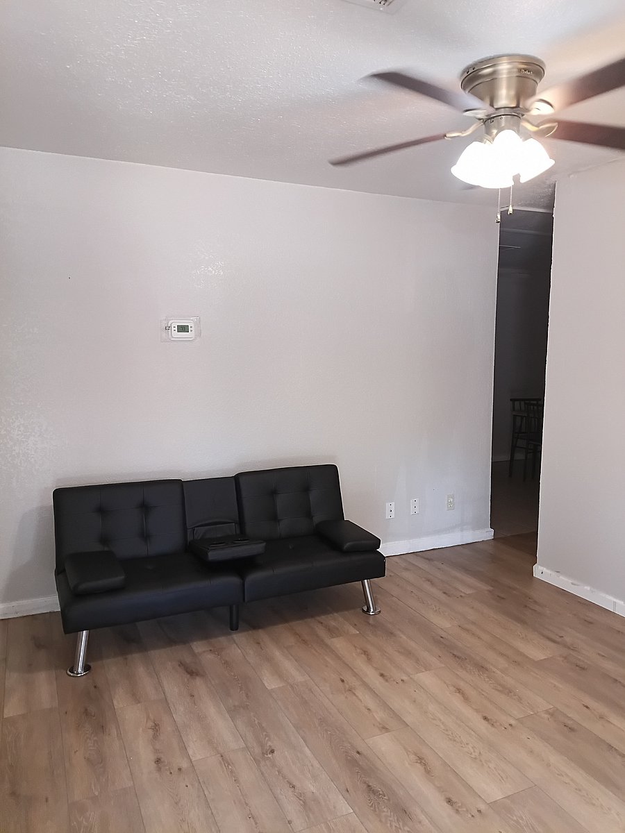 Furnished Finder property 1043533_1 photo 9