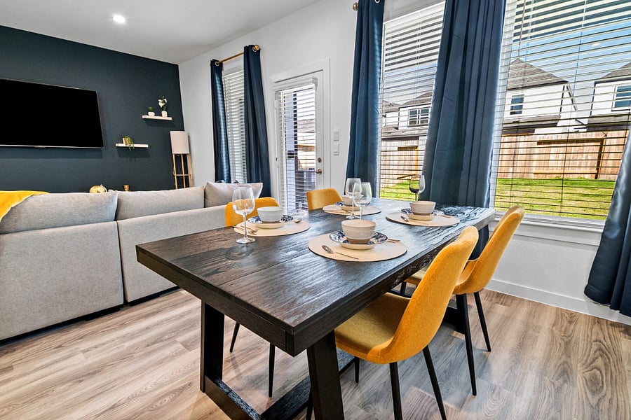 Furnished Finder property 1043537_1 photo 14