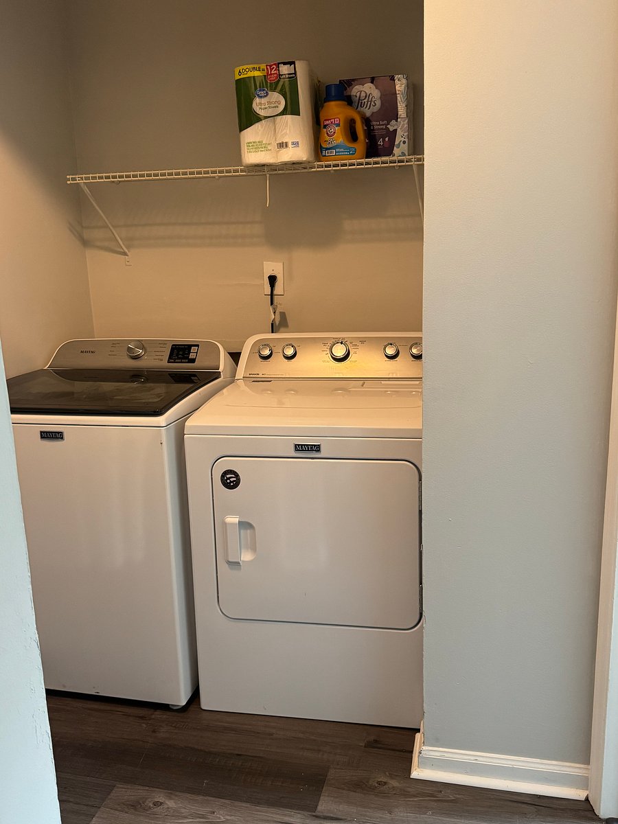 Furnished Finder property 1043538_1 photo 10