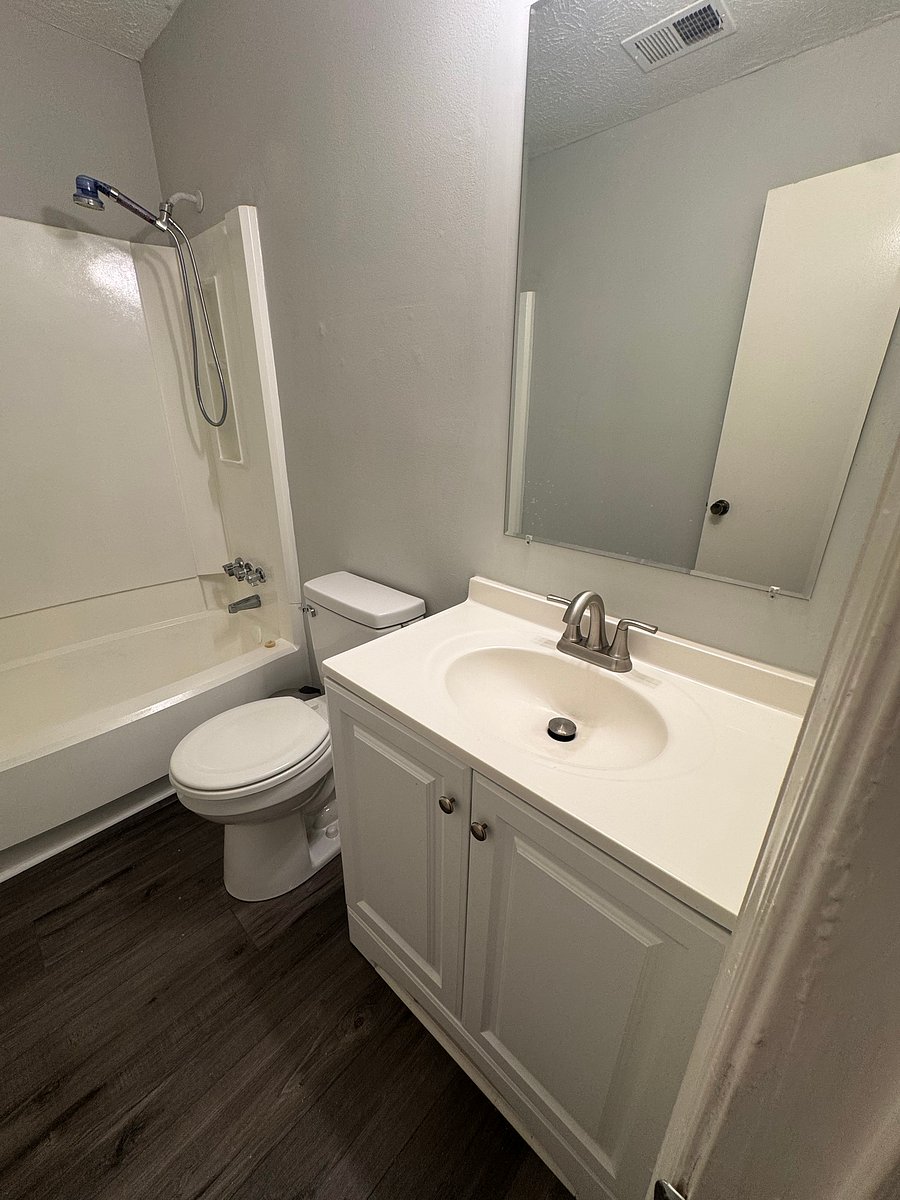 Furnished Finder property 1043538_1 photo 12