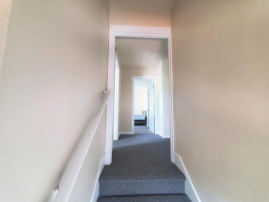 Furnished Finder property 1043553_1 photo 3