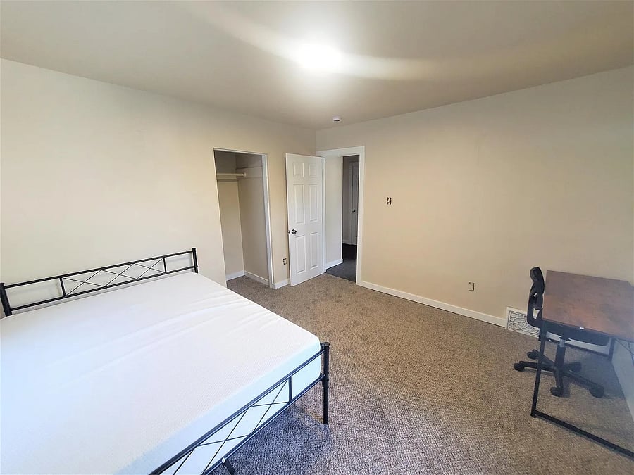 Furnished Finder property 1043553_1 photo 9