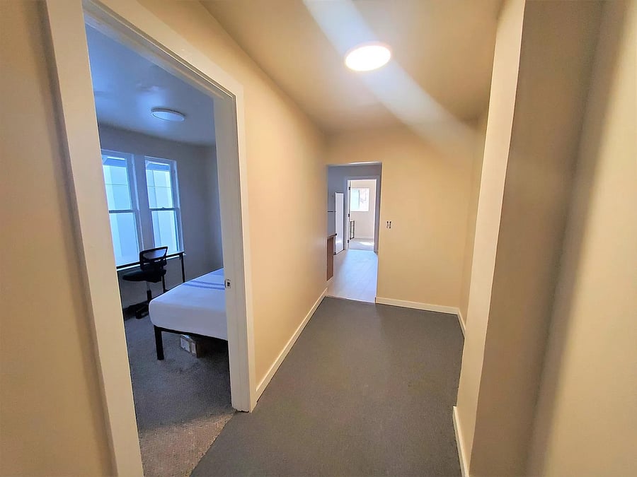 Furnished Finder property 1043553_1 photo 4
