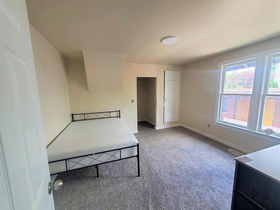 Furnished Finder property 1043553_1 photo 8