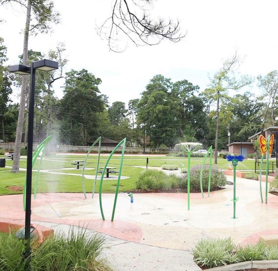 Steps away from park with Splashpad
