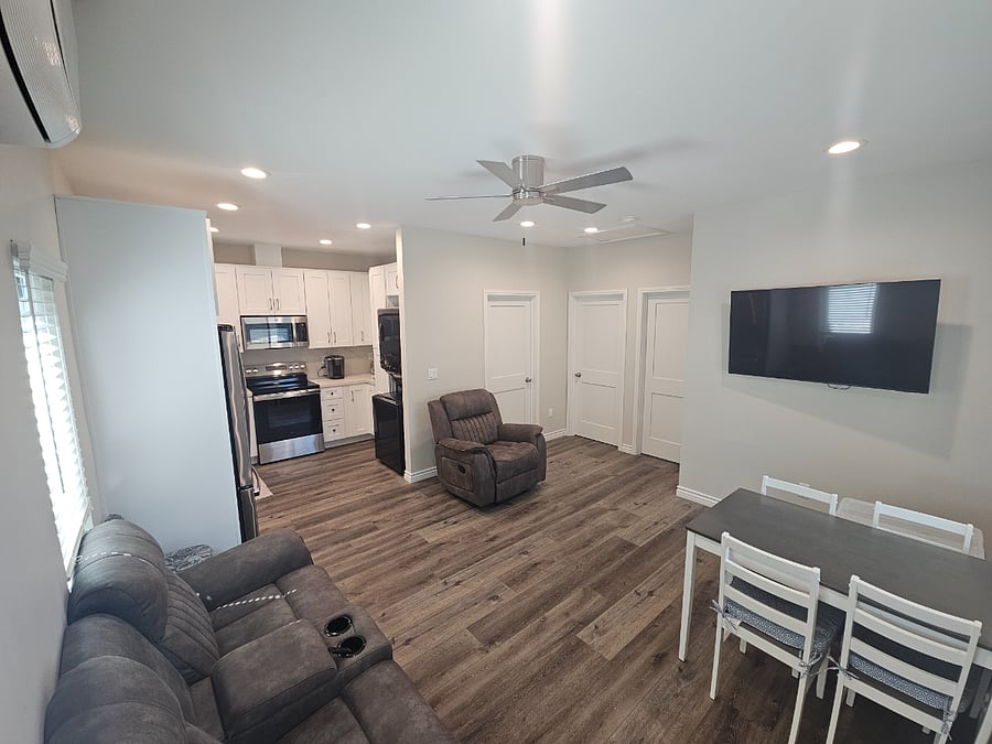 Furnished Finder property 1043562_1 photo 10