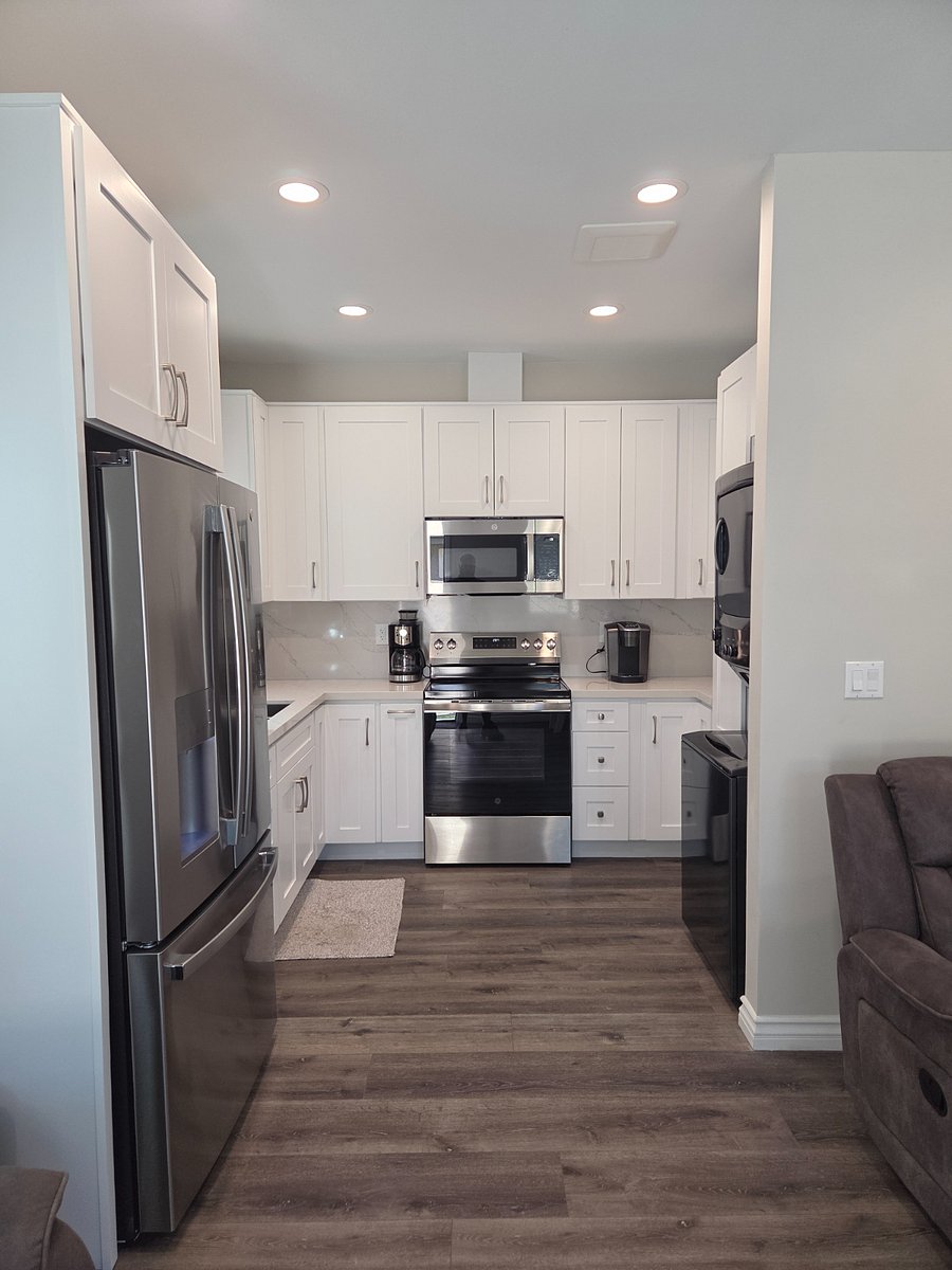Furnished Finder property 1043562_1 photo 12